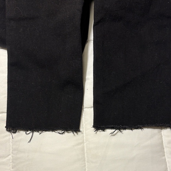 Old Navy Black Rockstar Mid-Rise Super Skinny Jeggings - Picture 10 of 11